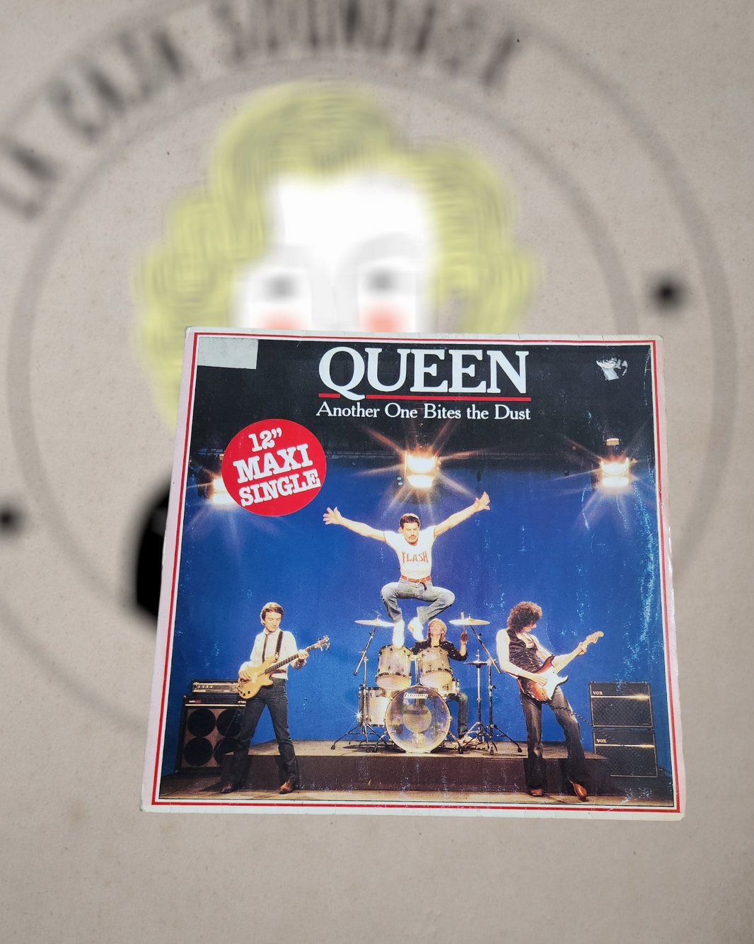 QUEEN - ANOTHER ONE BITE THE DUST