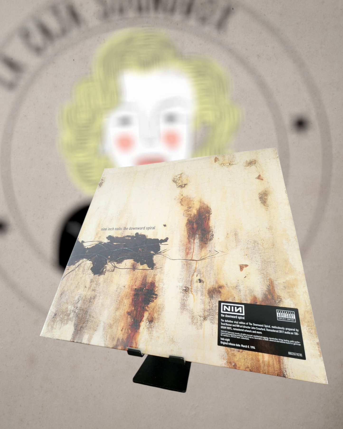 NINE INCH NAILS - DOWNWARD SPIRAL