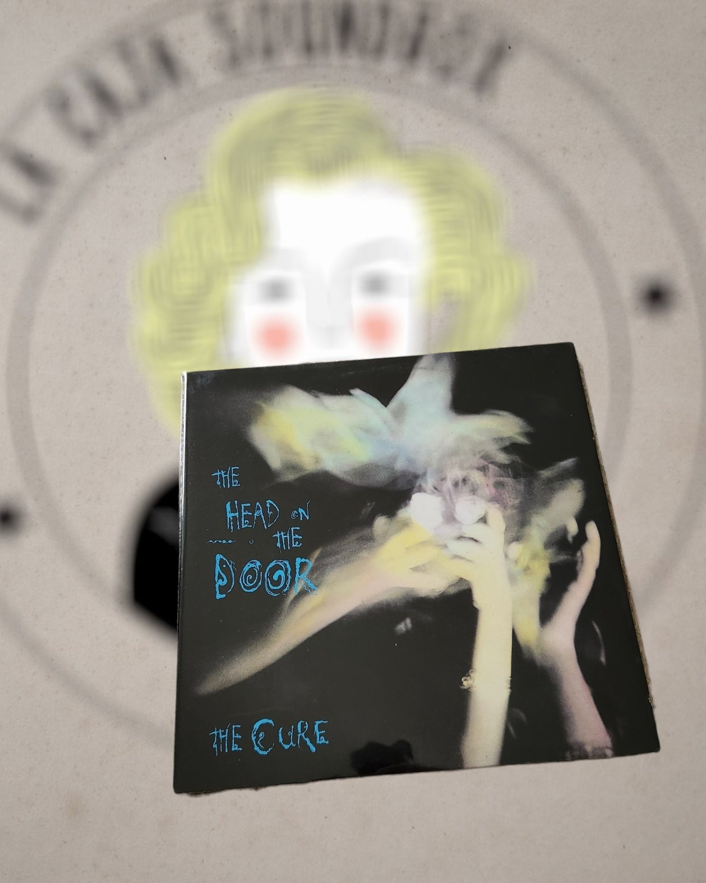 THE CURE - THE HEAD ON THE DOOR