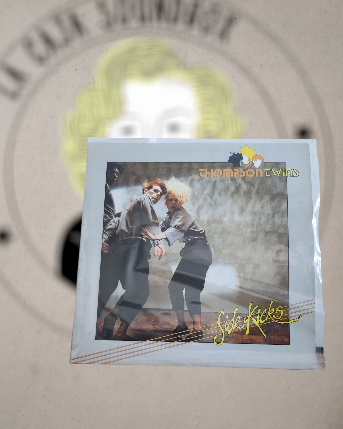 THOMPSON TWINS - SIDE KICKS