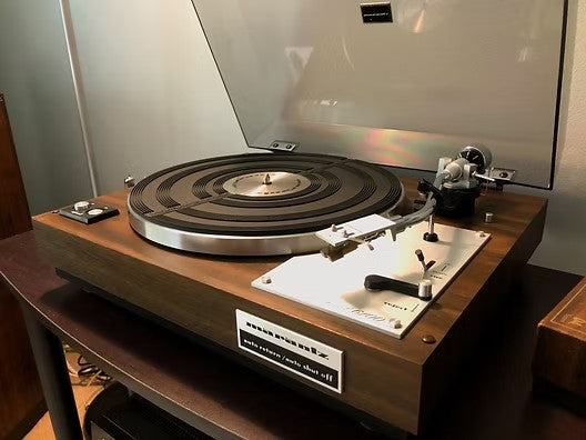 TOCADISCOS MARANTZ 6100