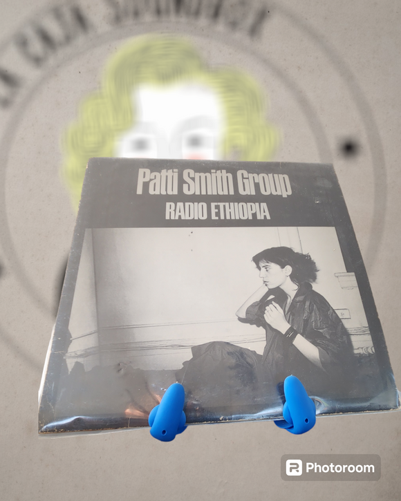 PATTI SMITH GROP - RADIO ETHIOPIA